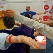 Lachyoga-Workshop auf der ‚Lebensfreude Messe‘